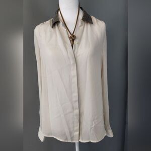 Banana Republic Long Sleeve Blouse. Cream. M. Normal Twee Preppy Casual Metallic